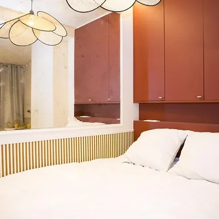 Apartment Studio Fonctionnel Et Moderne Place Clichy - 2p